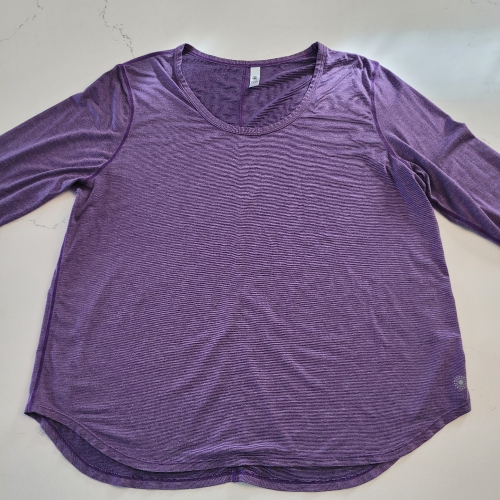 Pure Nrg Athlelics top - women's size X.Large